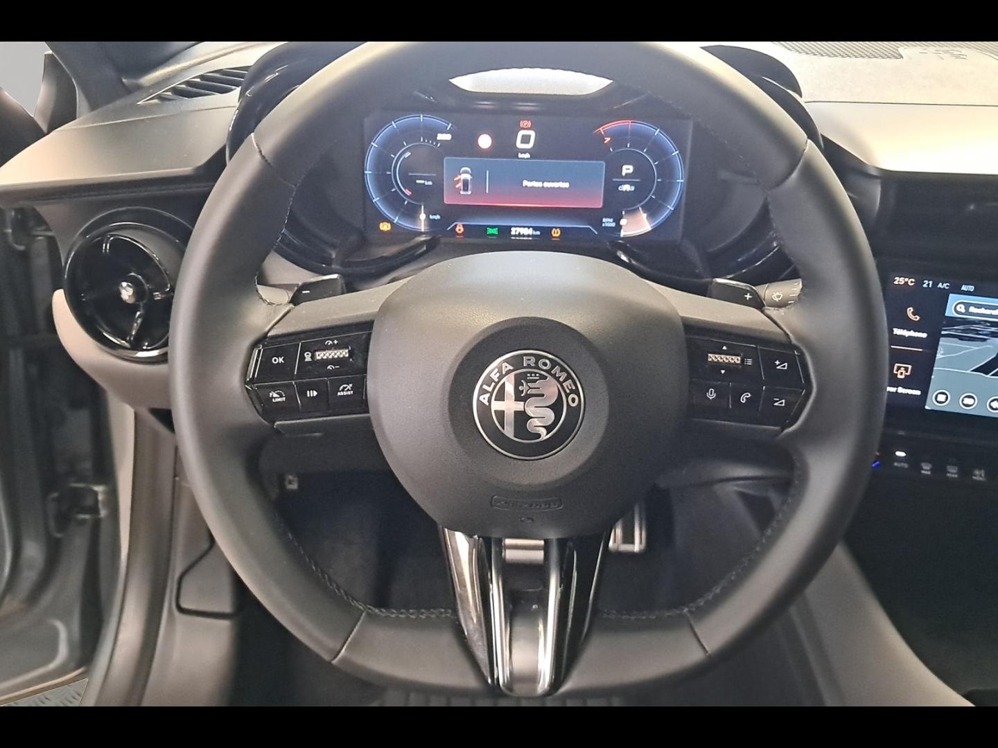 Image ALFA ROMEO Junior 1.2 Ibrida 145ch Premium e-DCT6