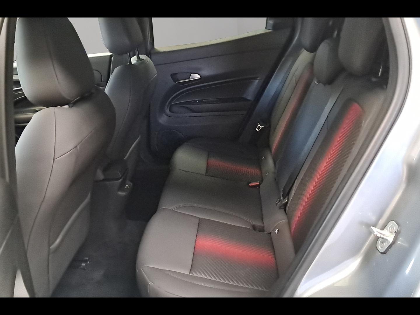 Image ALFA ROMEO Junior 1.2 Ibrida 145ch Premium e-DCT6