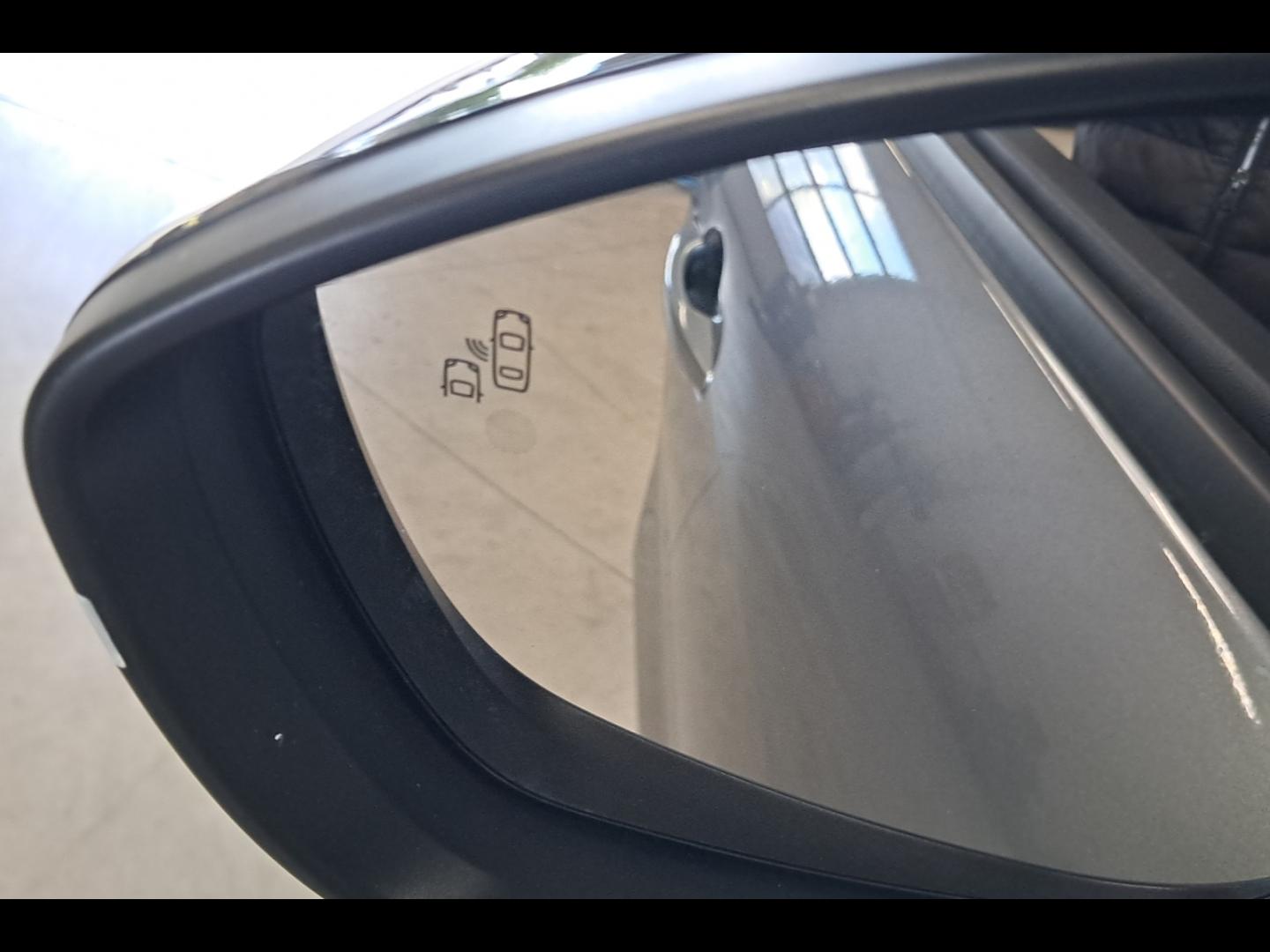 Image ALFA ROMEO Junior 1.2 Ibrida 145ch Premium e-DCT6