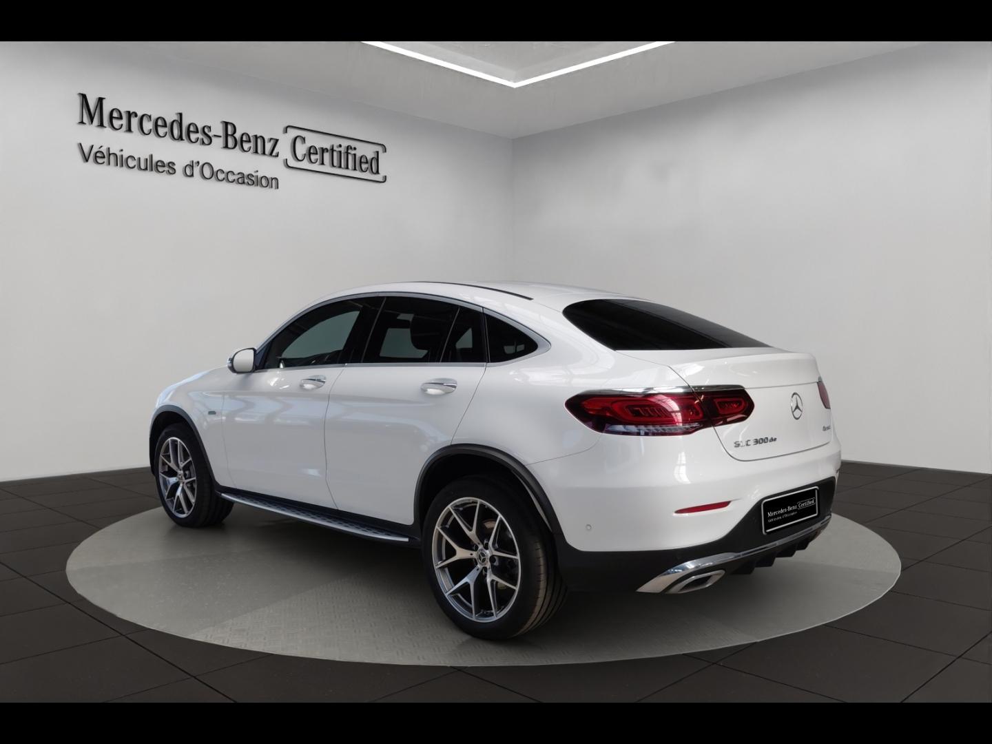 Image MERCEDES-BENZ GLC Coupé 300 de 194+122ch AMG Line 4Matic 9G-Tronic