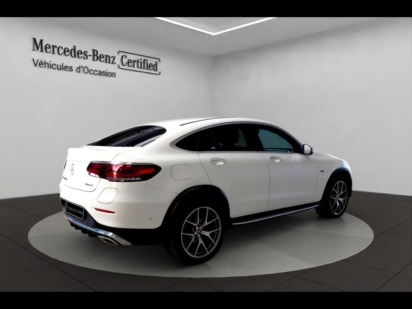 Image MERCEDES-BENZ GLC Coupé 300 de 194+122ch AMG Line 4Matic 9G-Tronic