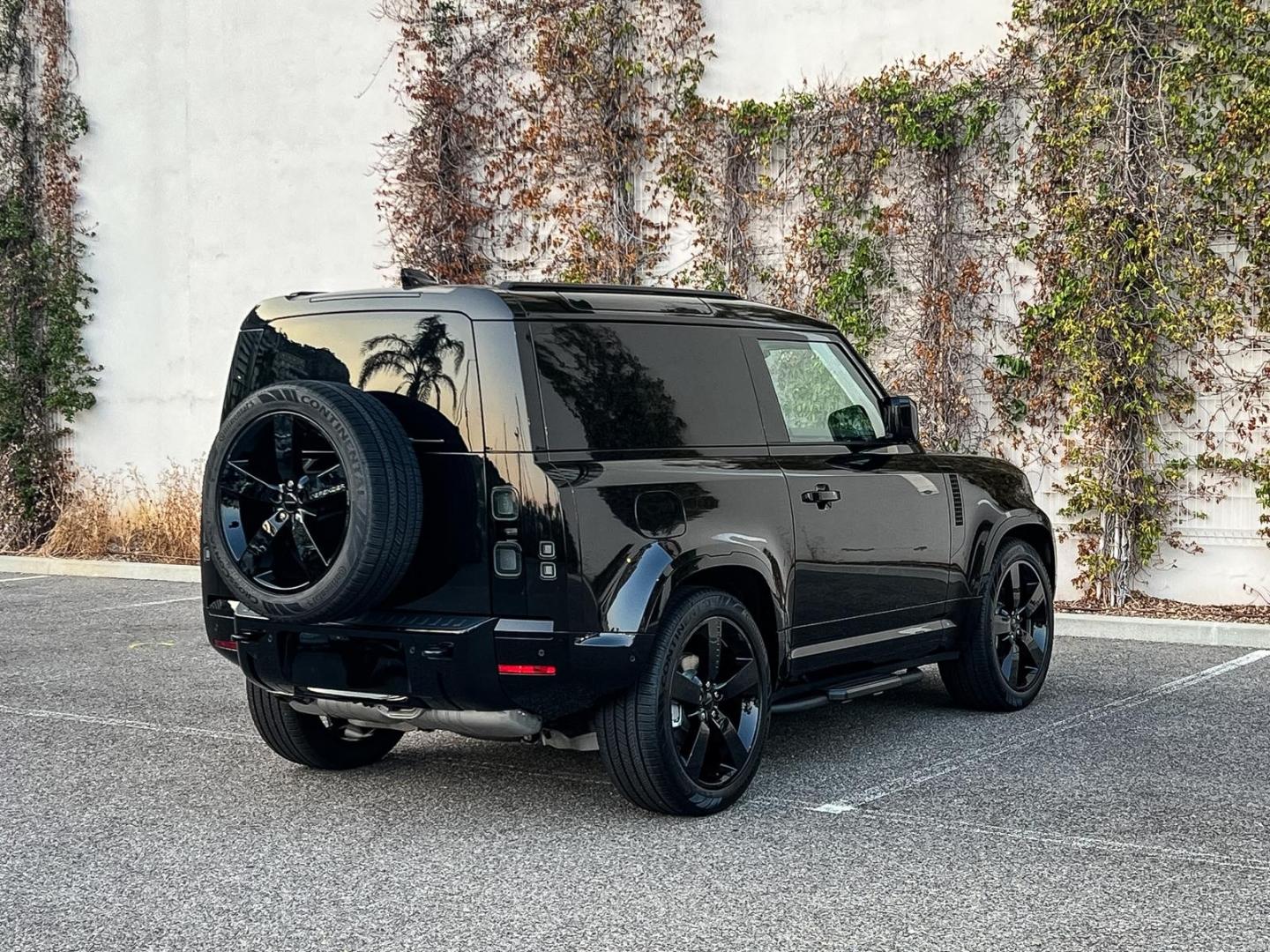 Image LAND-ROVER Defender 90 3.0 D250 Hard Top X-Dynamic SE
