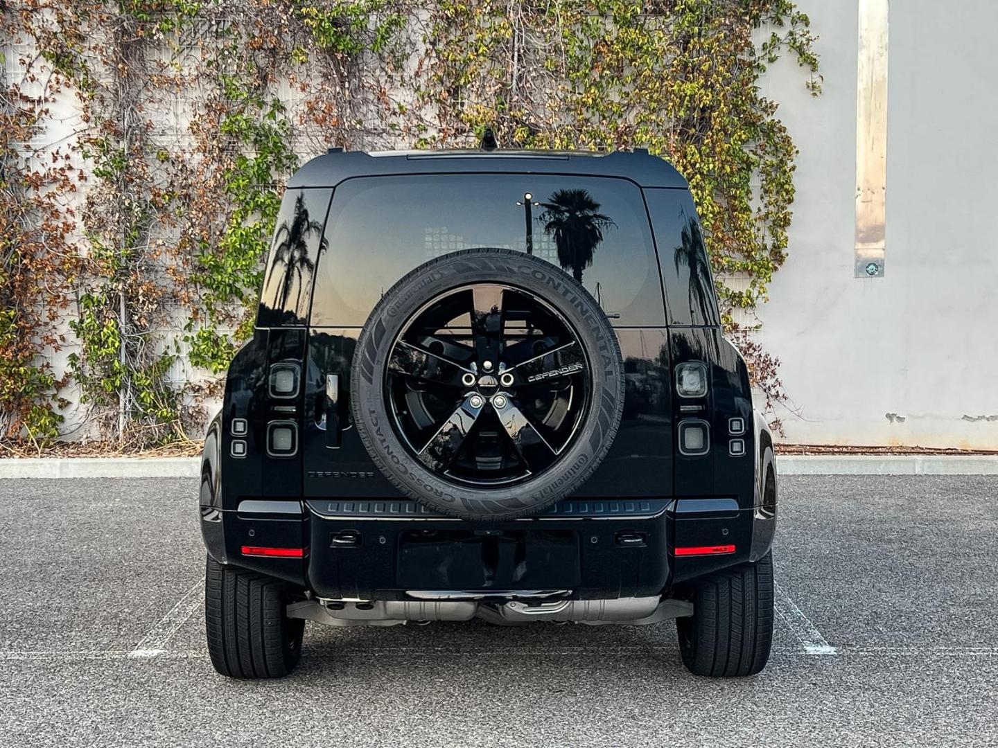 Image LAND-ROVER Defender 90 3.0 D250 Hard Top X-Dynamic SE