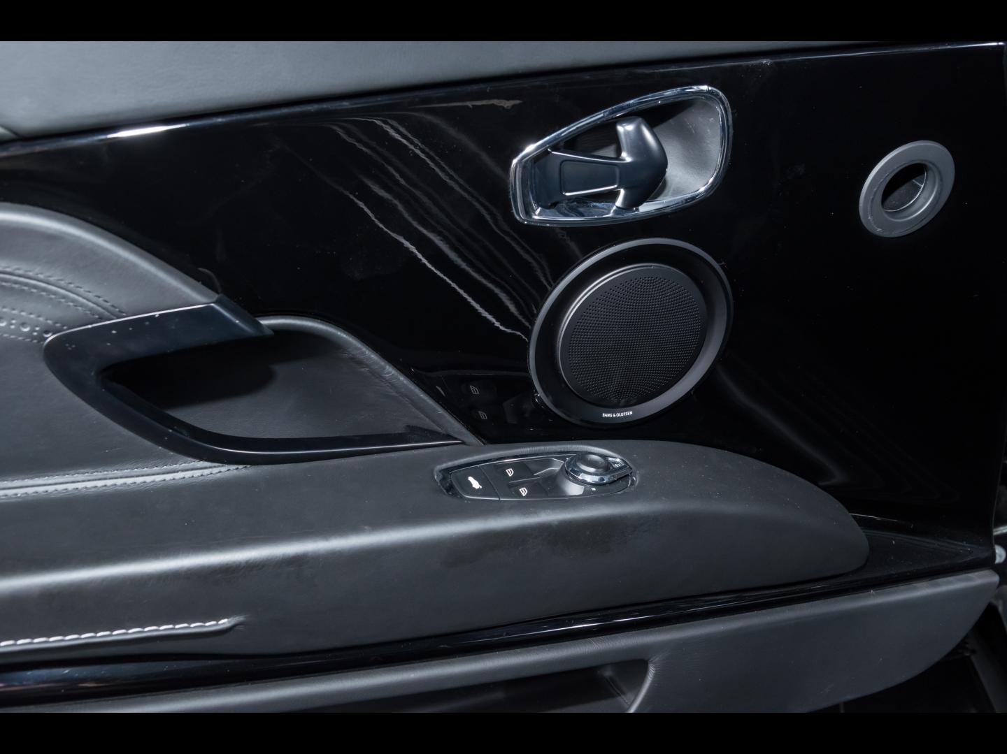 Image ASTON MARTIN DB11 DB11 V12 5.2 608ch BVA