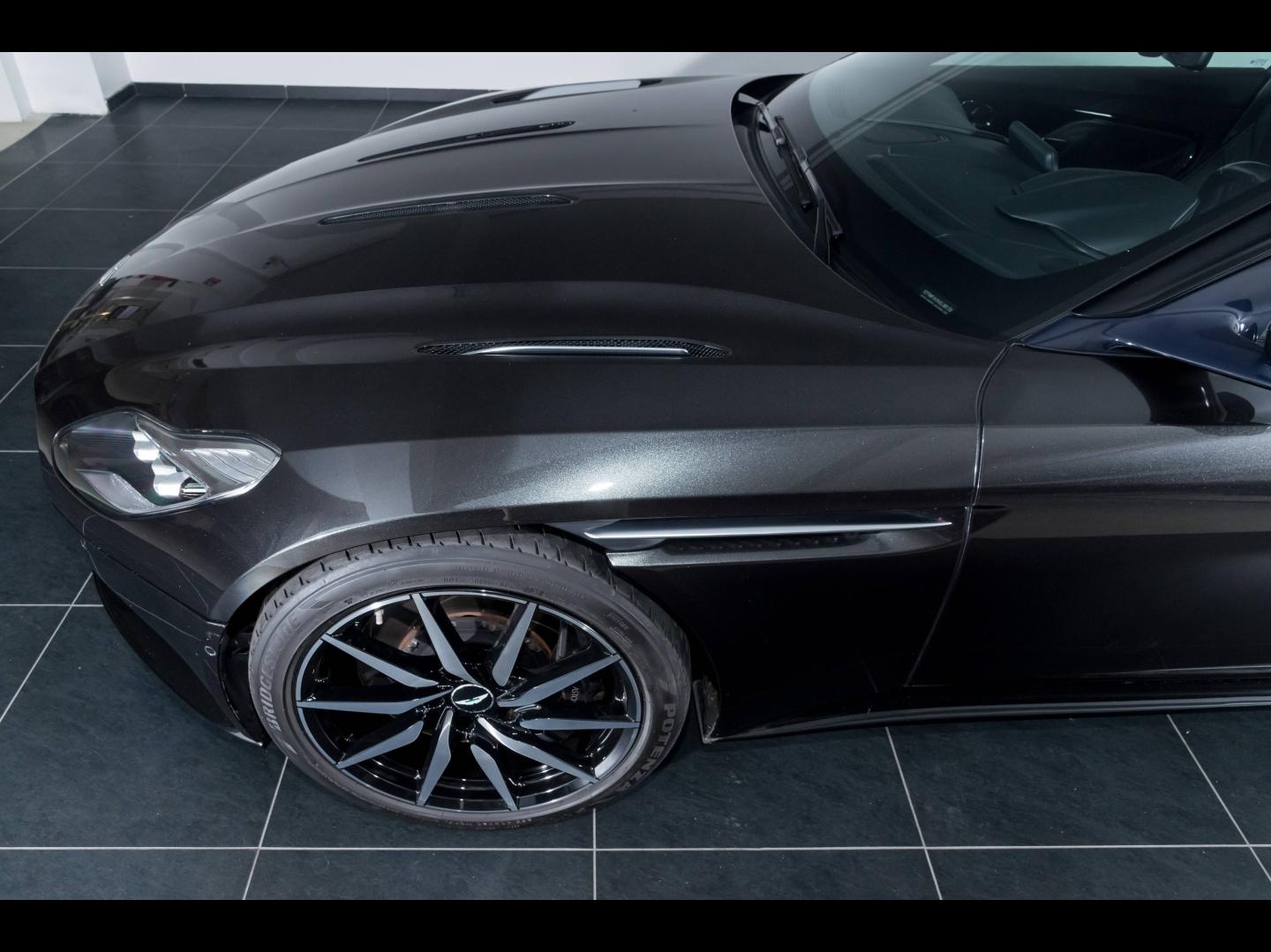 Image ASTON MARTIN DB11 DB11 V12 5.2 608ch BVA