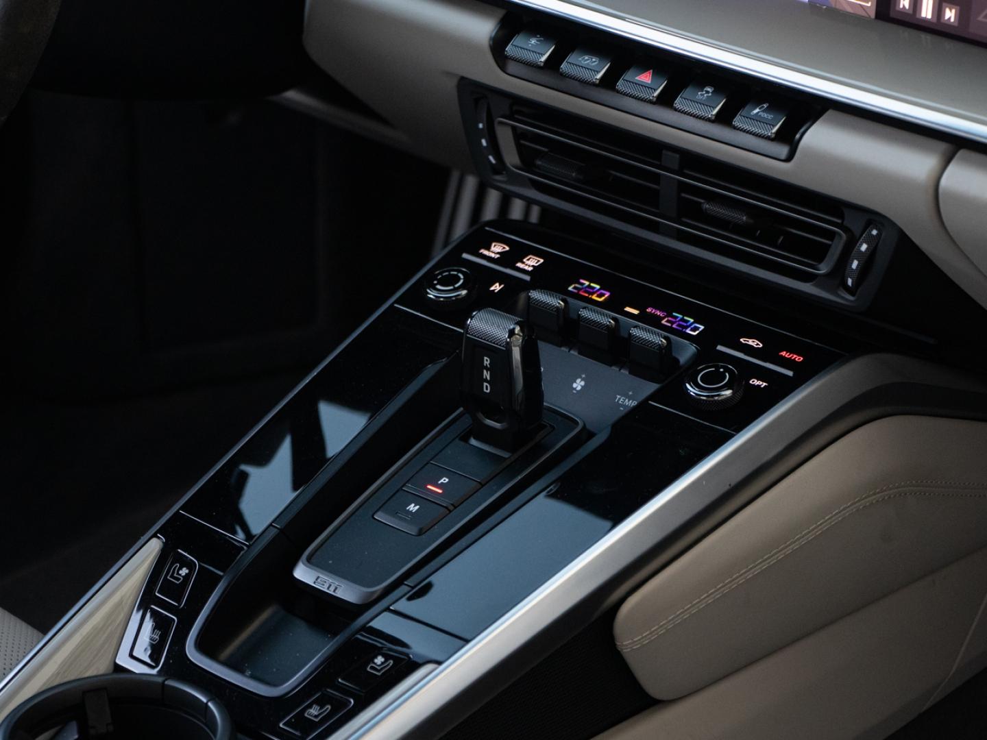 Image PORSCHE 911 Coupe 3.7 650ch Turbo S PDK