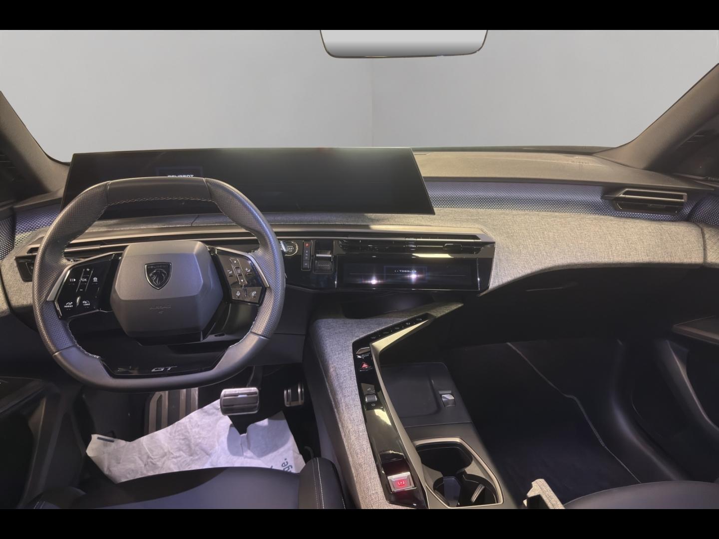 Image PEUGEOT 3008 1.2 Hybrid 145ch GT e-DCS6