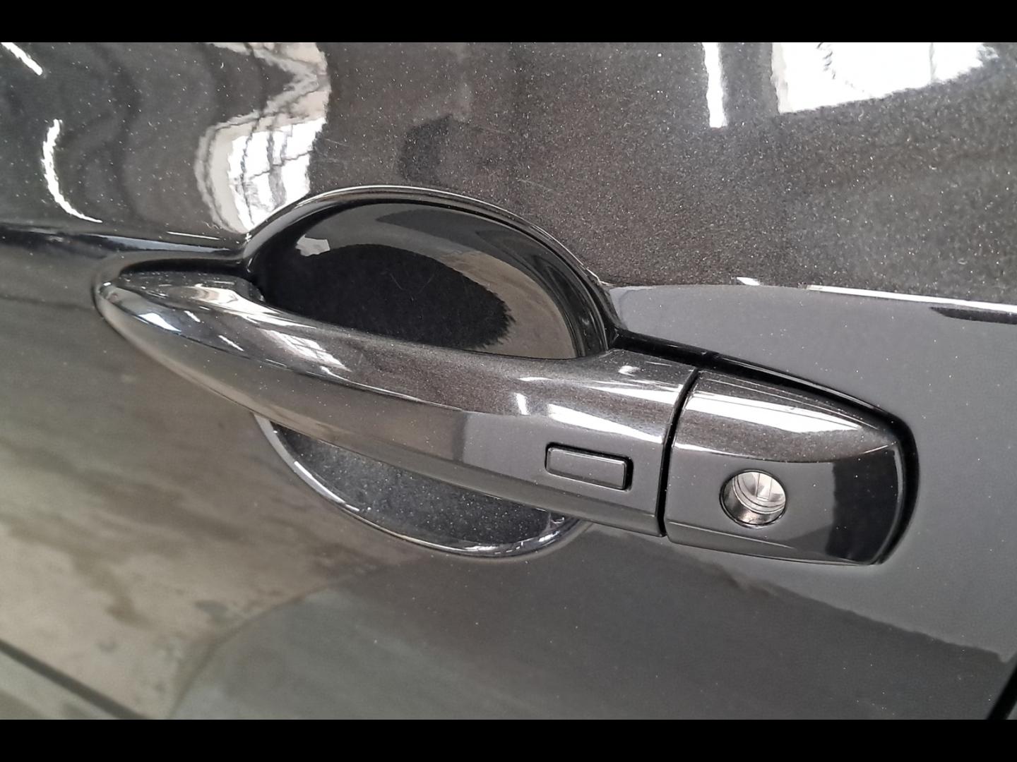 Image NISSAN Juke 1.0 DIG-T 114ch N-Connecta 2023