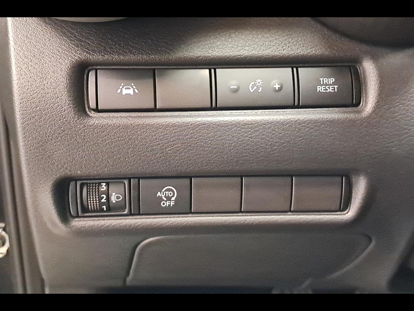 Image NISSAN Juke 1.0 DIG-T 114ch N-Connecta 2023