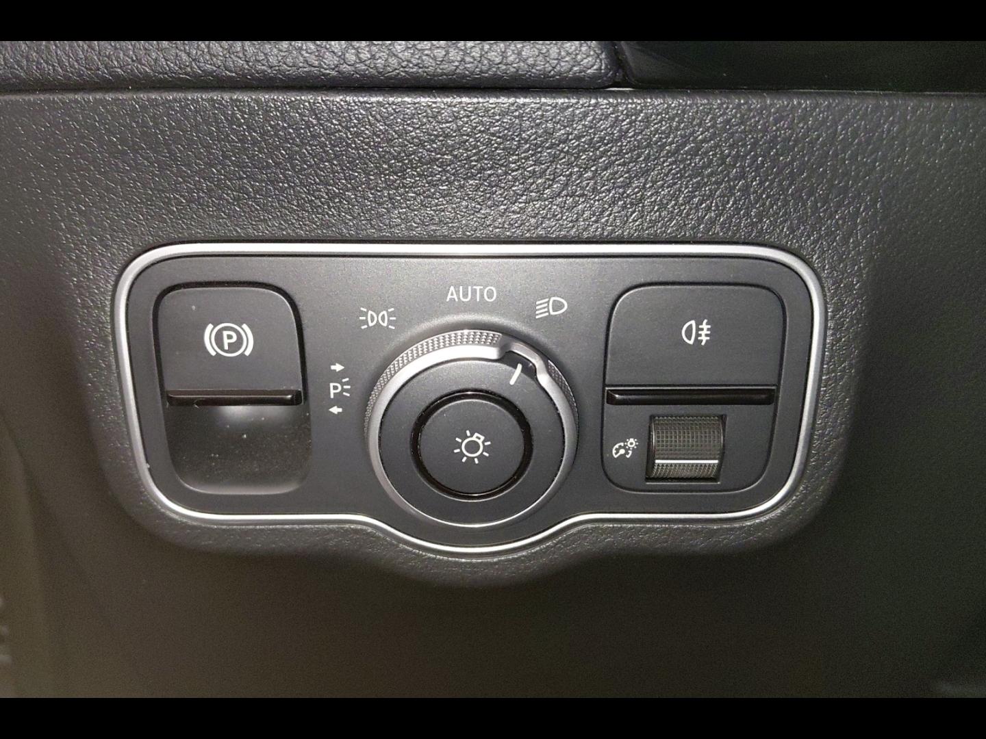Image MERCEDES-BENZ EQA 250+ 190ch Edition