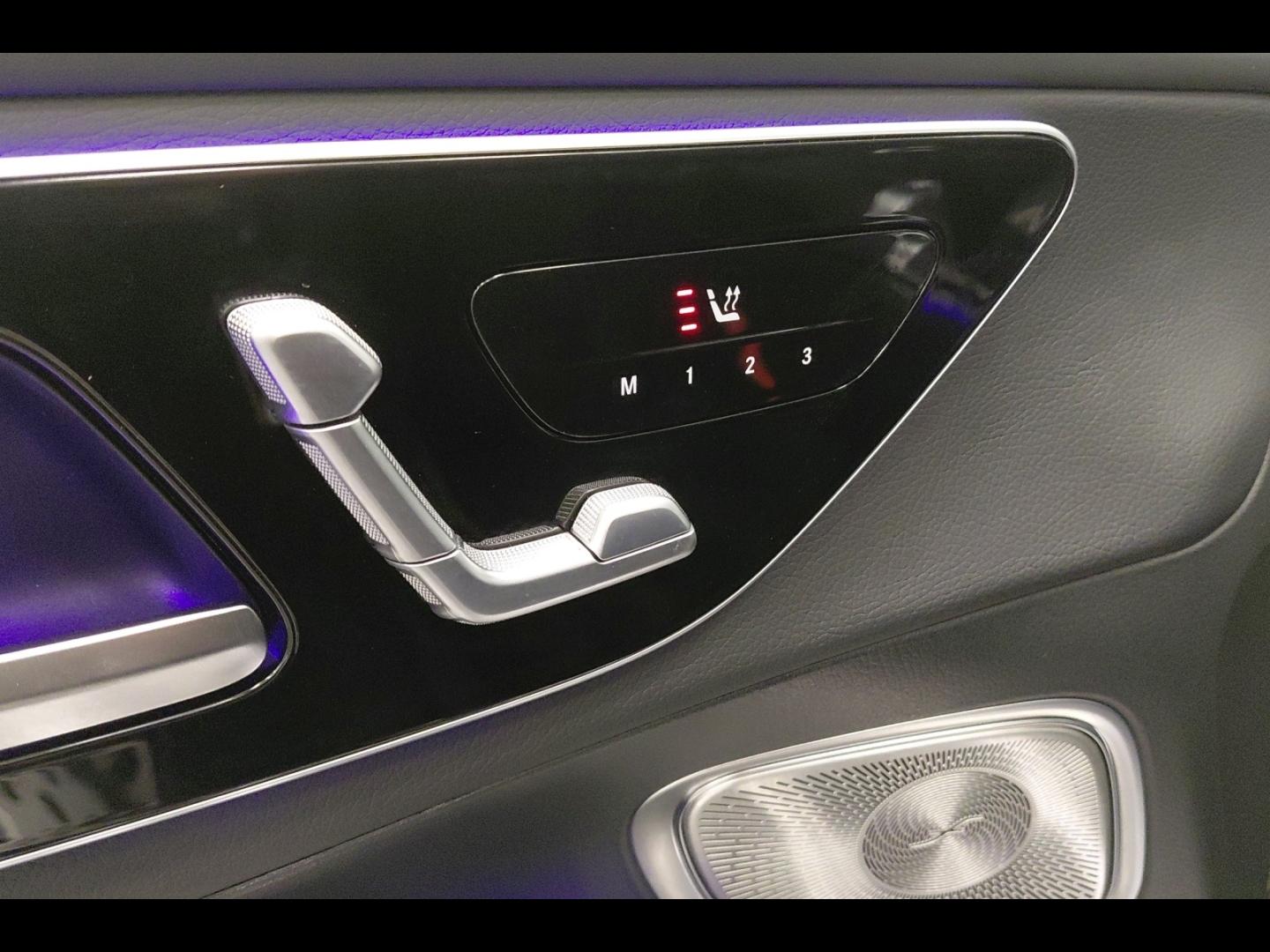 Image MERCEDES-BENZ GLC 300 de Hybrid 333ch AMG Line 4Matic 9G-Tronic