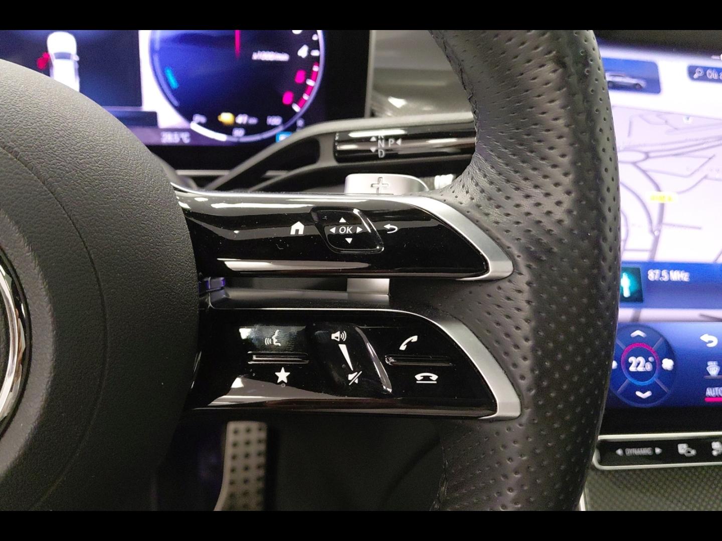 Image MERCEDES-BENZ GLC 300 de Hybrid 333ch AMG Line 4Matic 9G-Tronic