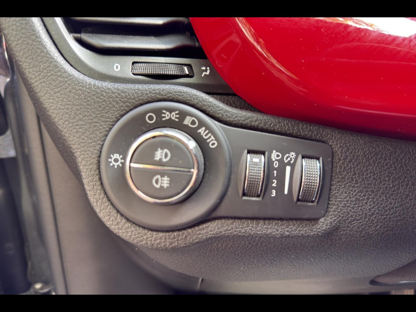 Image FIAT 500X 1.0 FireFly Turbo T3 120ch Cross