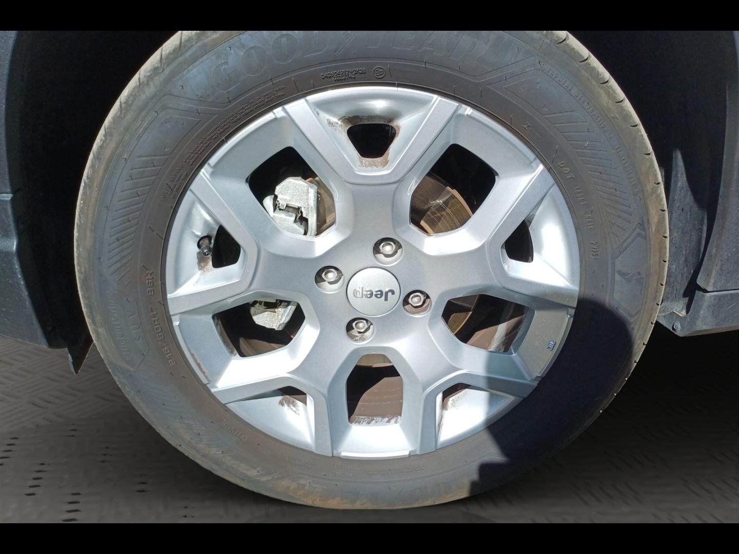 Image JEEP Avenger 1.2 Turbo T3 100ch Altitude