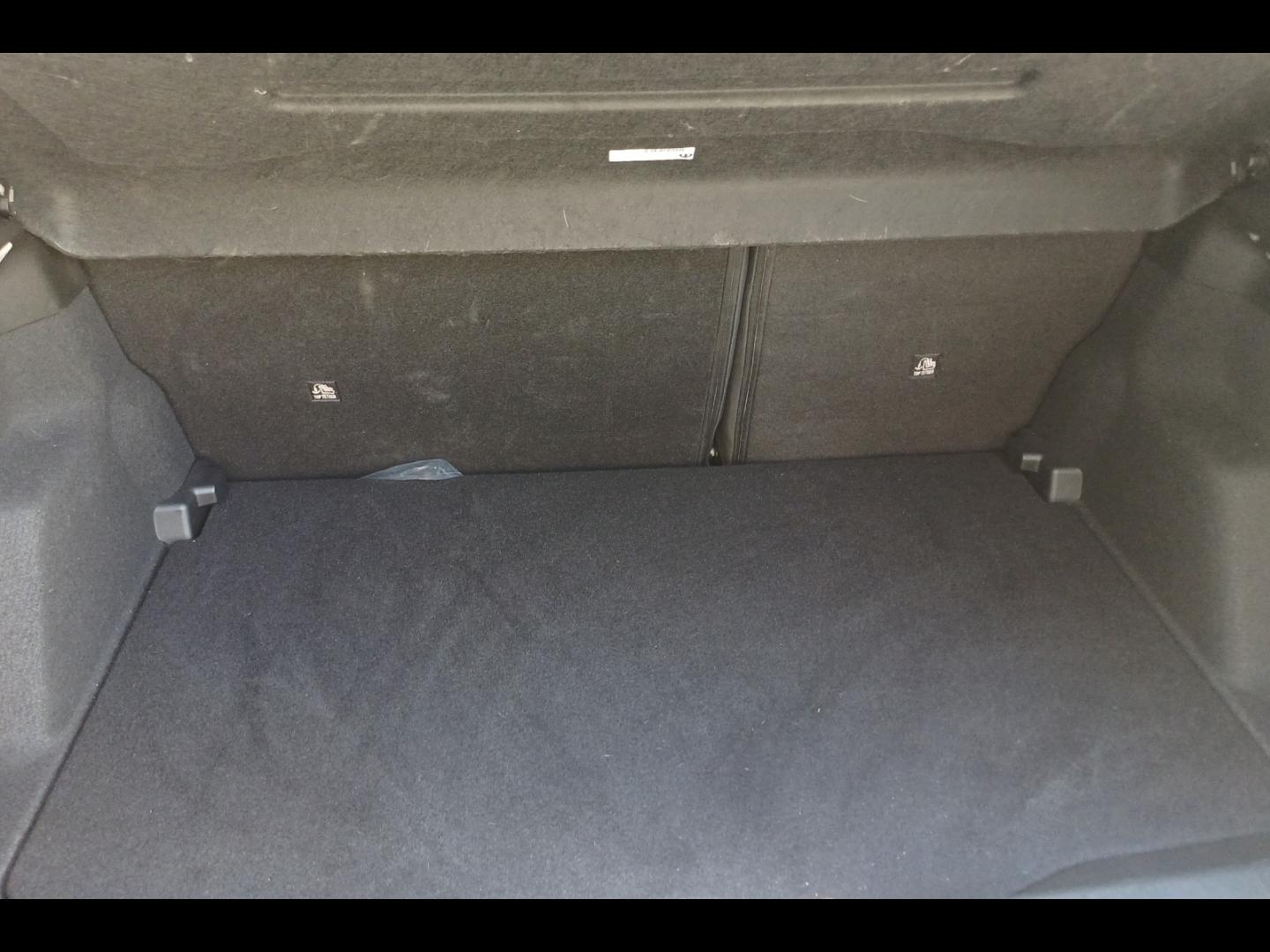 Image JEEP Avenger 1.2 Turbo T3 100ch Altitude