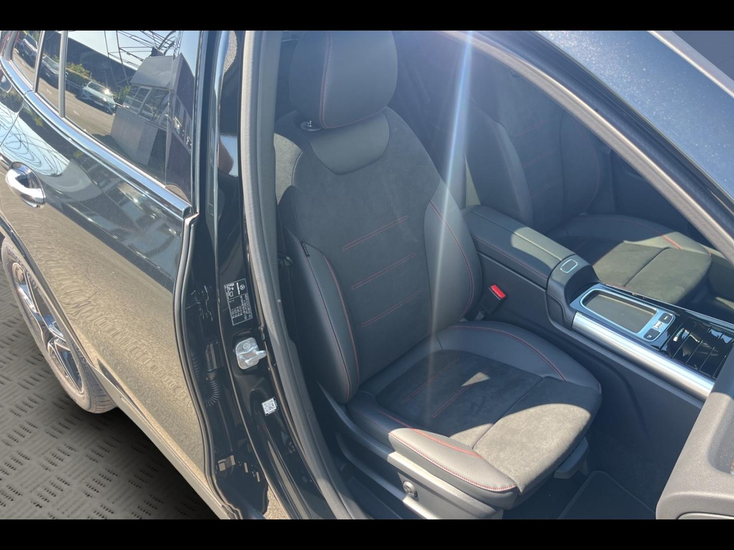 Image MERCEDES-BENZ GLA 250 e hybride rechargeable 218ch Edition 140 8G-DCT