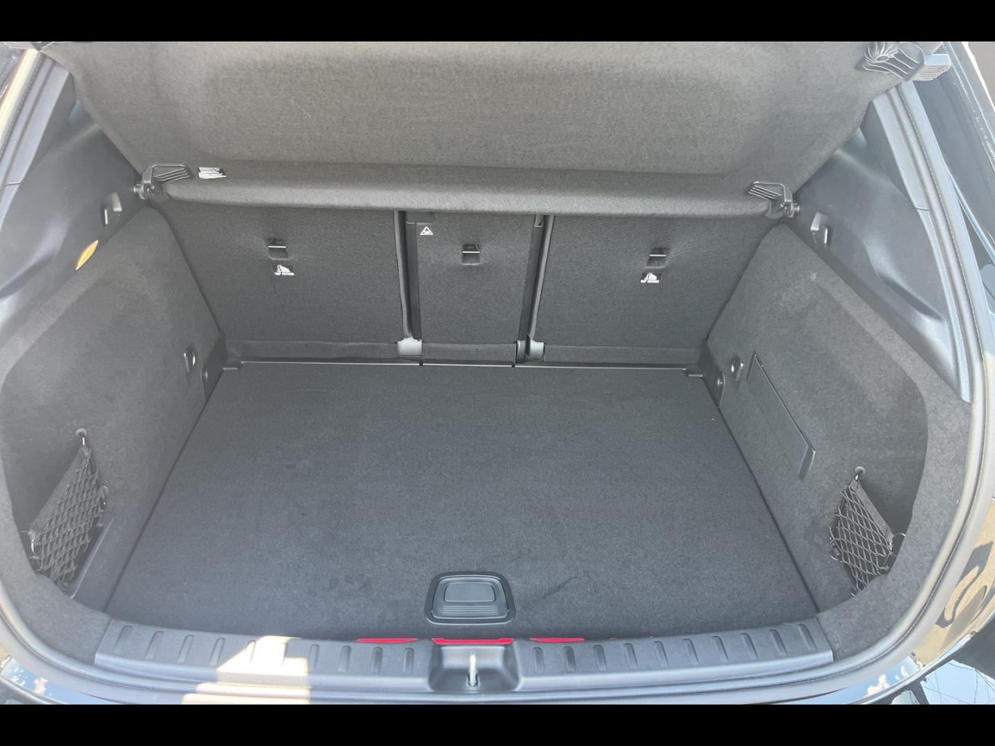 Image MERCEDES-BENZ GLA 250 e hybride rechargeable 218ch Edition 140 8G-DCT