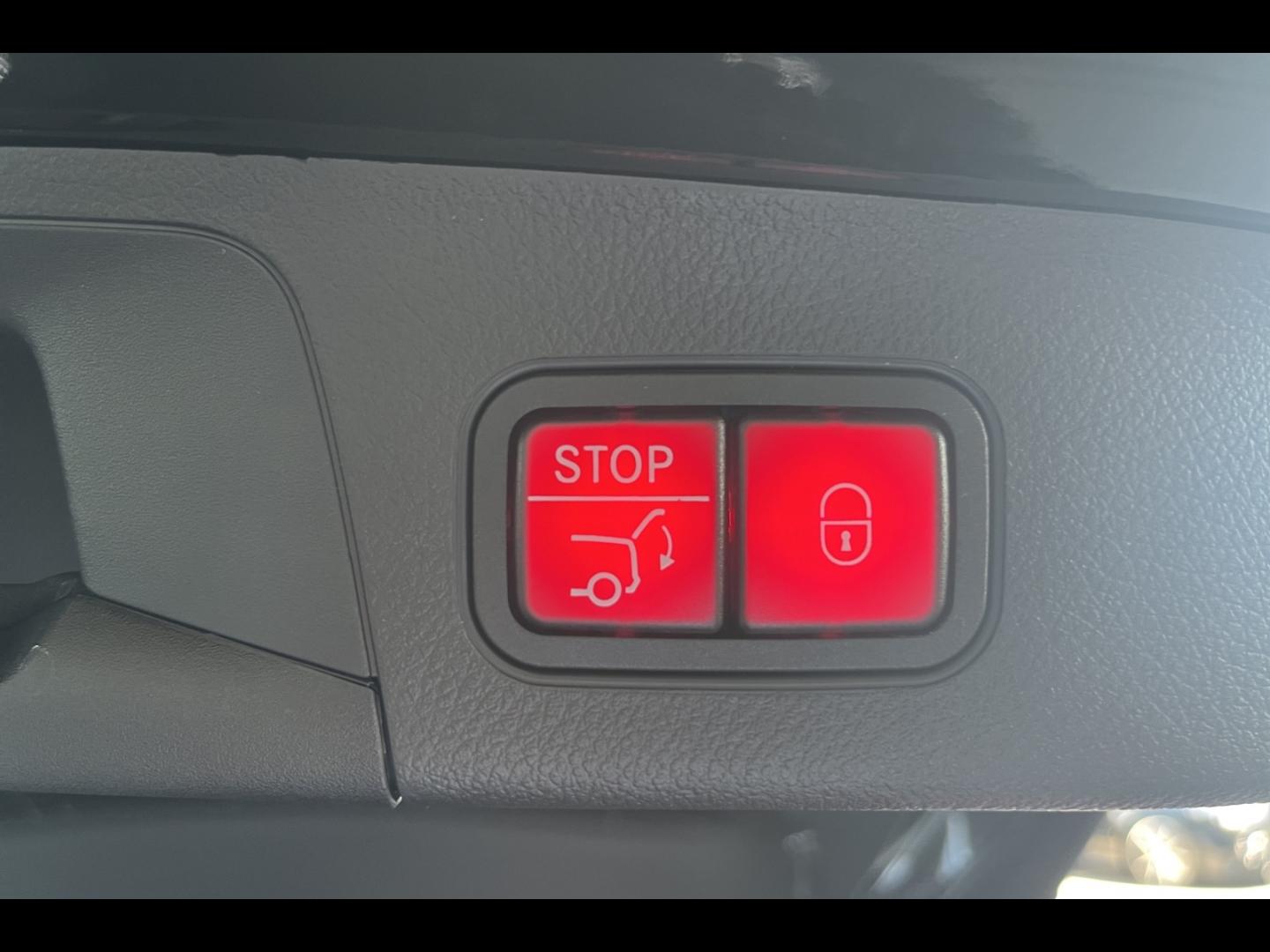 Image MERCEDES-BENZ GLA 250 e hybride rechargeable 218ch Edition 140 8G-DCT