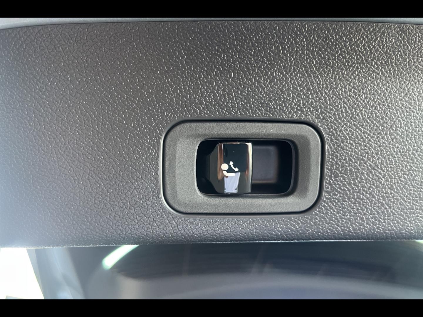Image MERCEDES-BENZ GLC 400 EQ 489ch AMG Line 4Matic