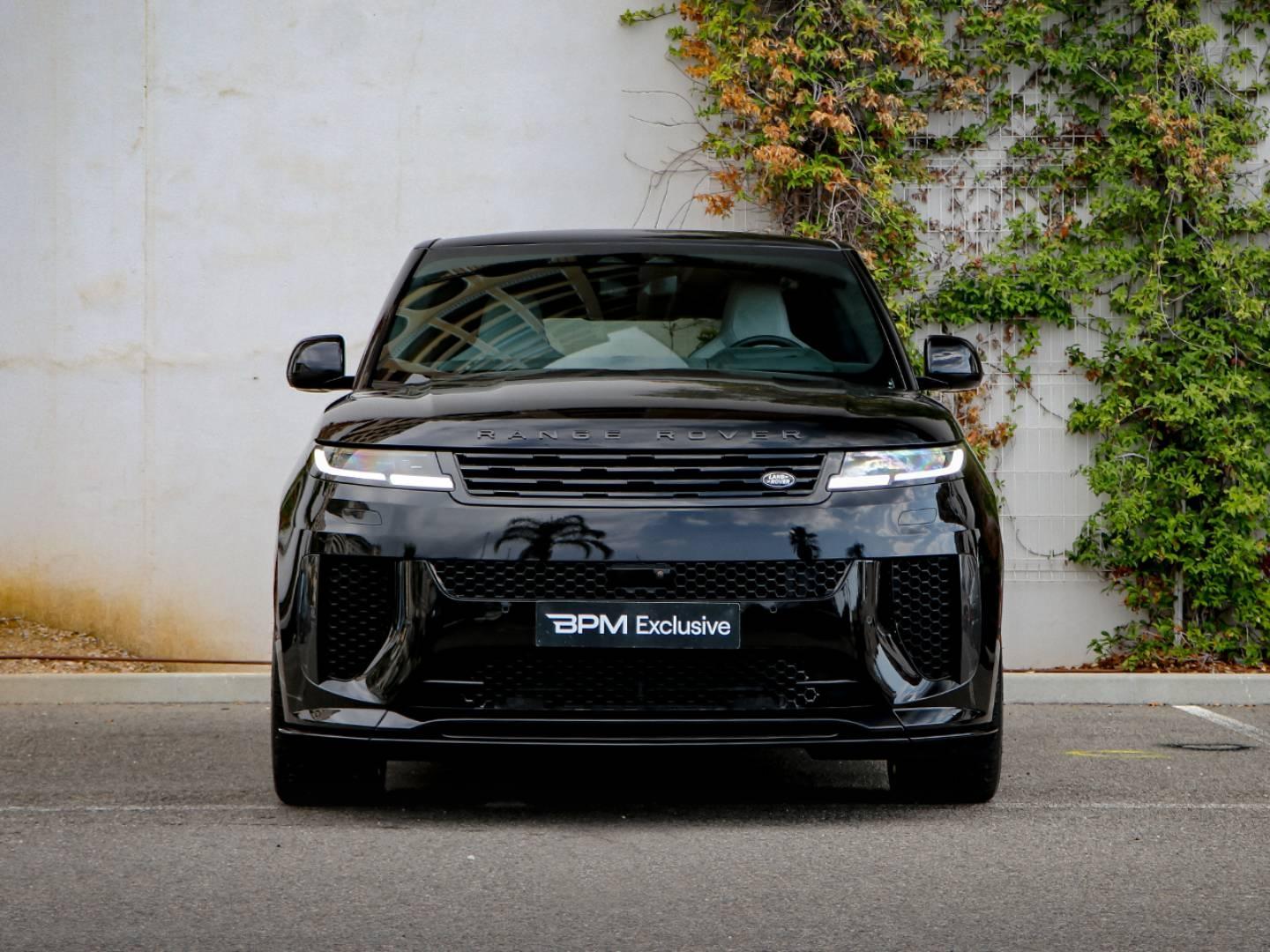 Image LAND-ROVER Range Rover Sport 4.4 P635 635ch MHEV Dynamic SV Edit One Obsidian Black Gloss