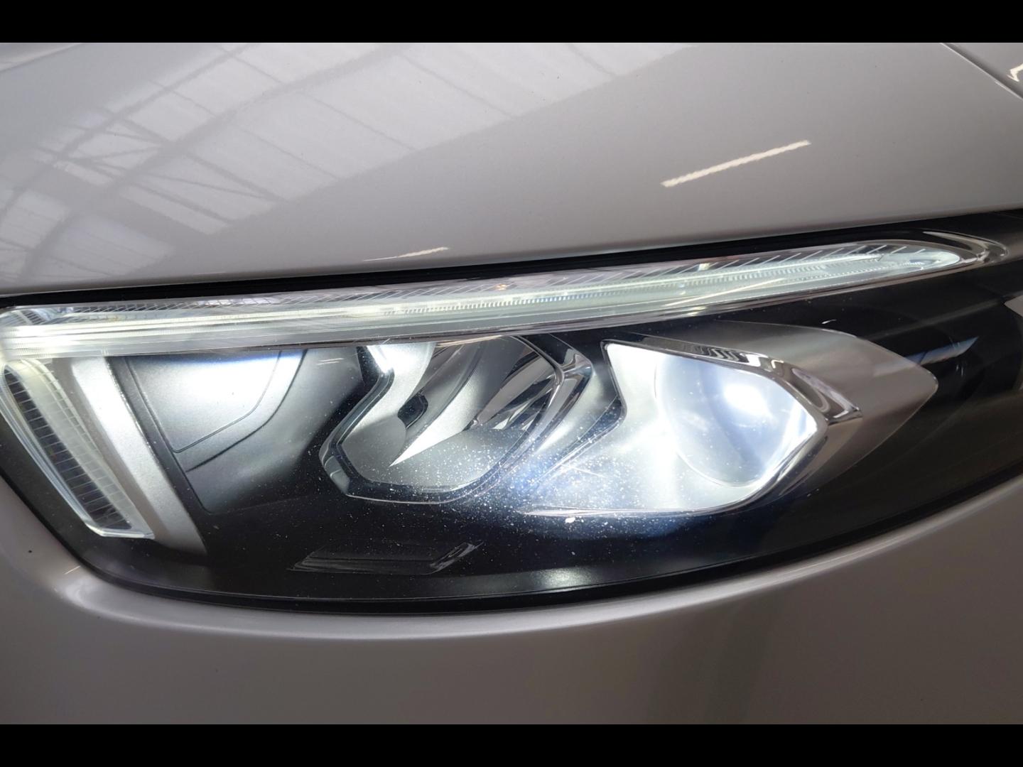 Image MERCEDES-BENZ Classe A Berline 180 d 116ch Style Line 7G-DCT