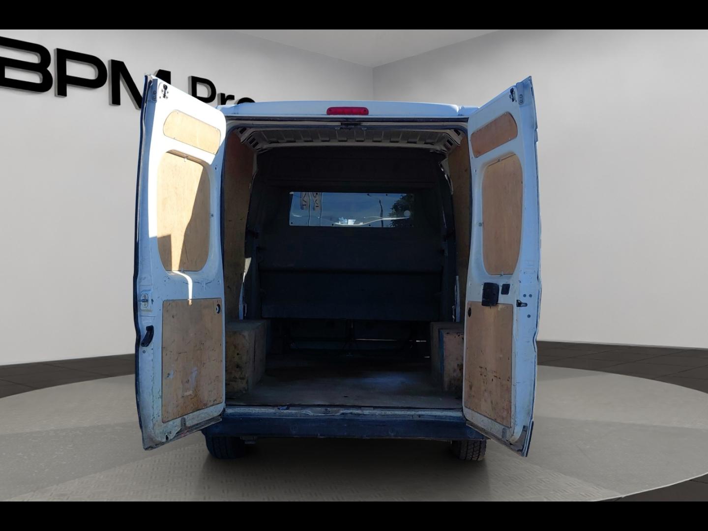 Image PEUGEOT Boxer Fg 330 L2H2 2.2 BlueHDi S&S 140ch Premium CABINE APPROFONDIE