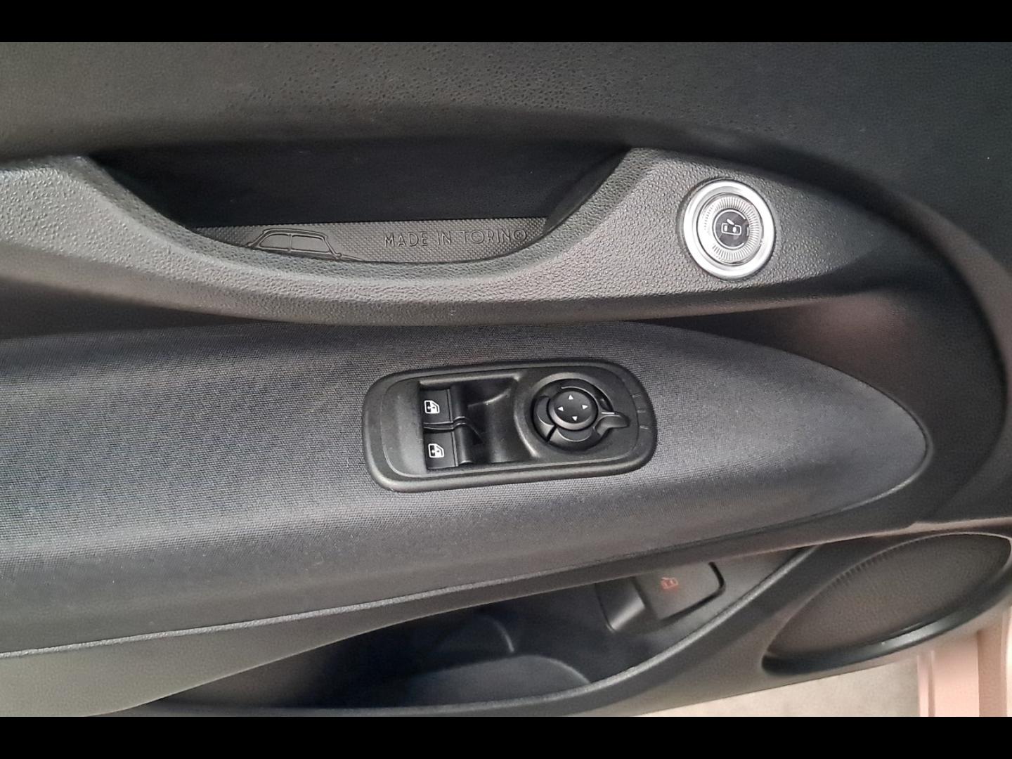 Image FIAT 500 e 95ch Icône Plus (Pack Magic Eye)
