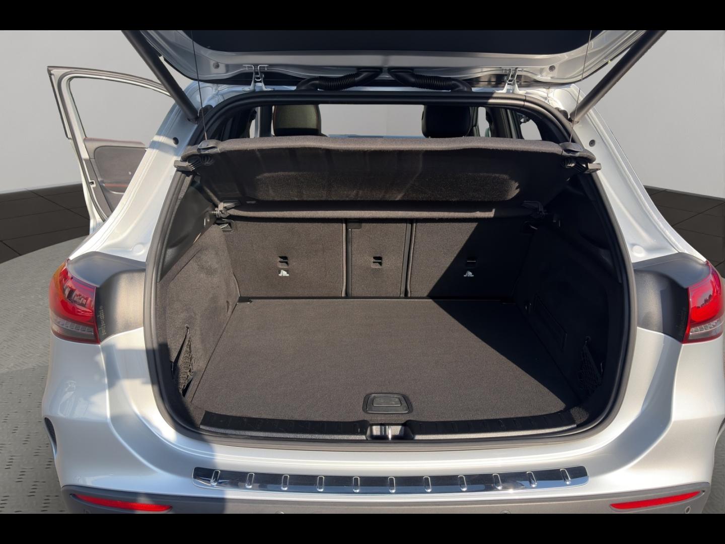 Image MERCEDES-BENZ GLA 200 d 150ch AMG Line 8G-DCT
