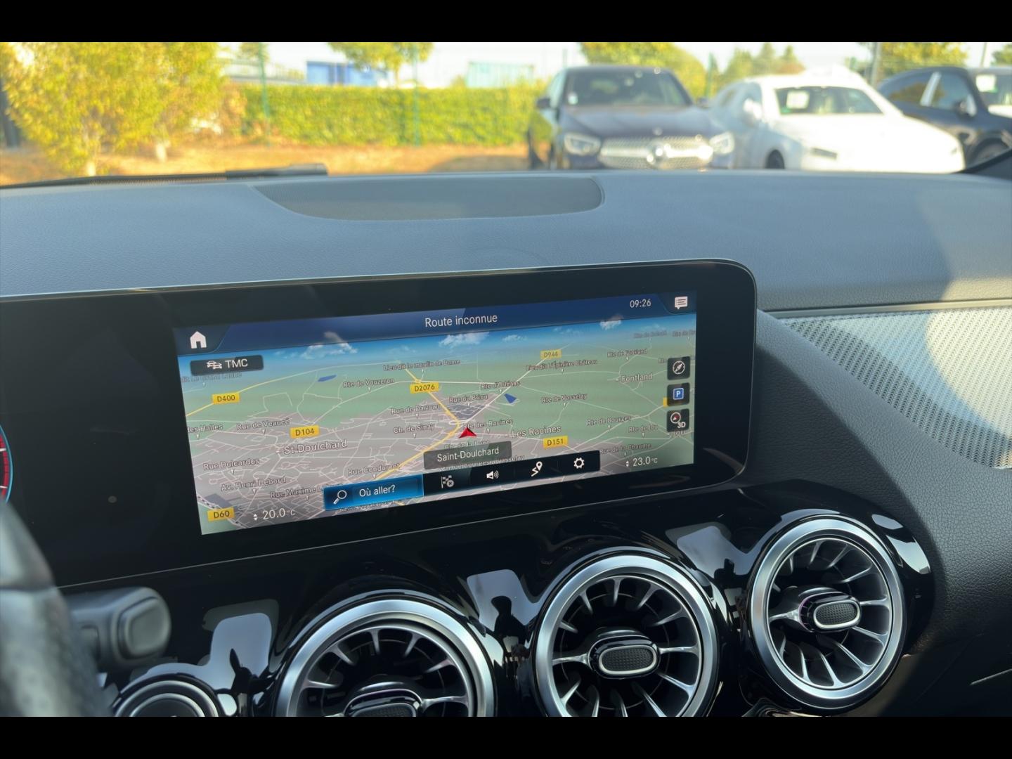 Image MERCEDES-BENZ GLA 200 d 150ch AMG Line 8G-DCT