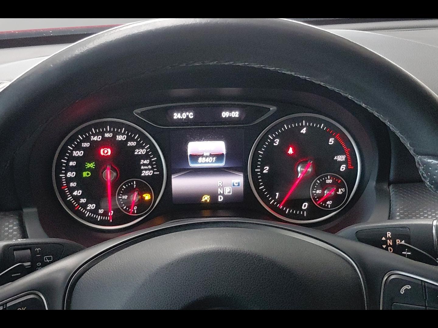 Image MERCEDES-BENZ Classe A 200 d Sport Edition 7G-DCT