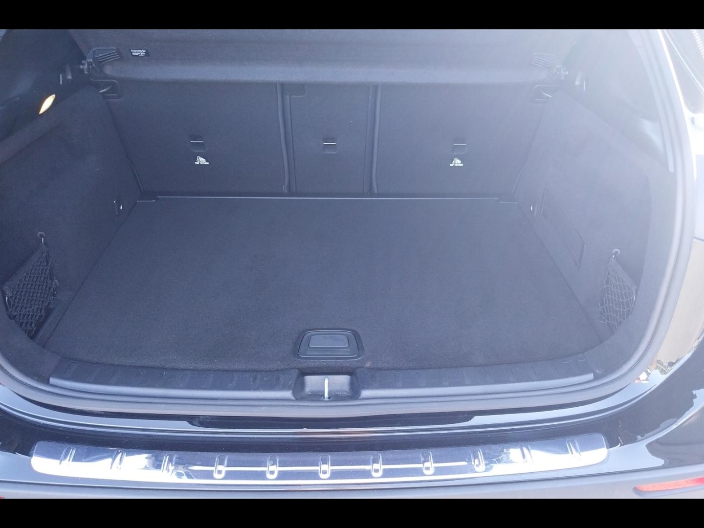 Image MERCEDES-BENZ GLA 220 d 190ch 4Matic AMG Line 8G-DCT