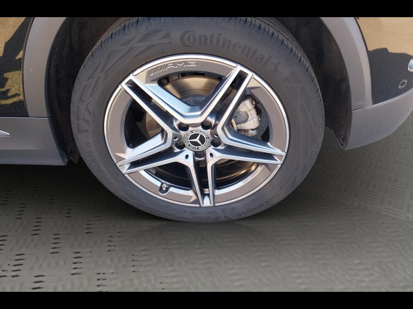 Image MERCEDES-BENZ GLA 220 d 190ch 4Matic AMG Line 8G-DCT