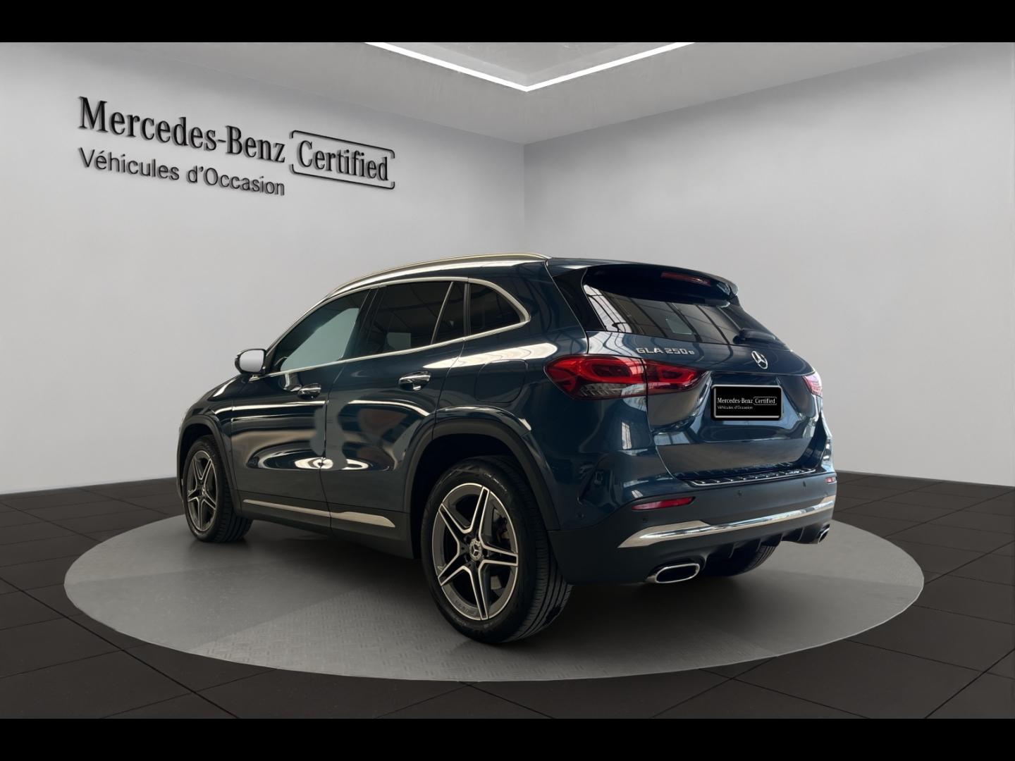 Image MERCEDES-BENZ GLA 250 e 160+102ch AMG Line 8G-DCT