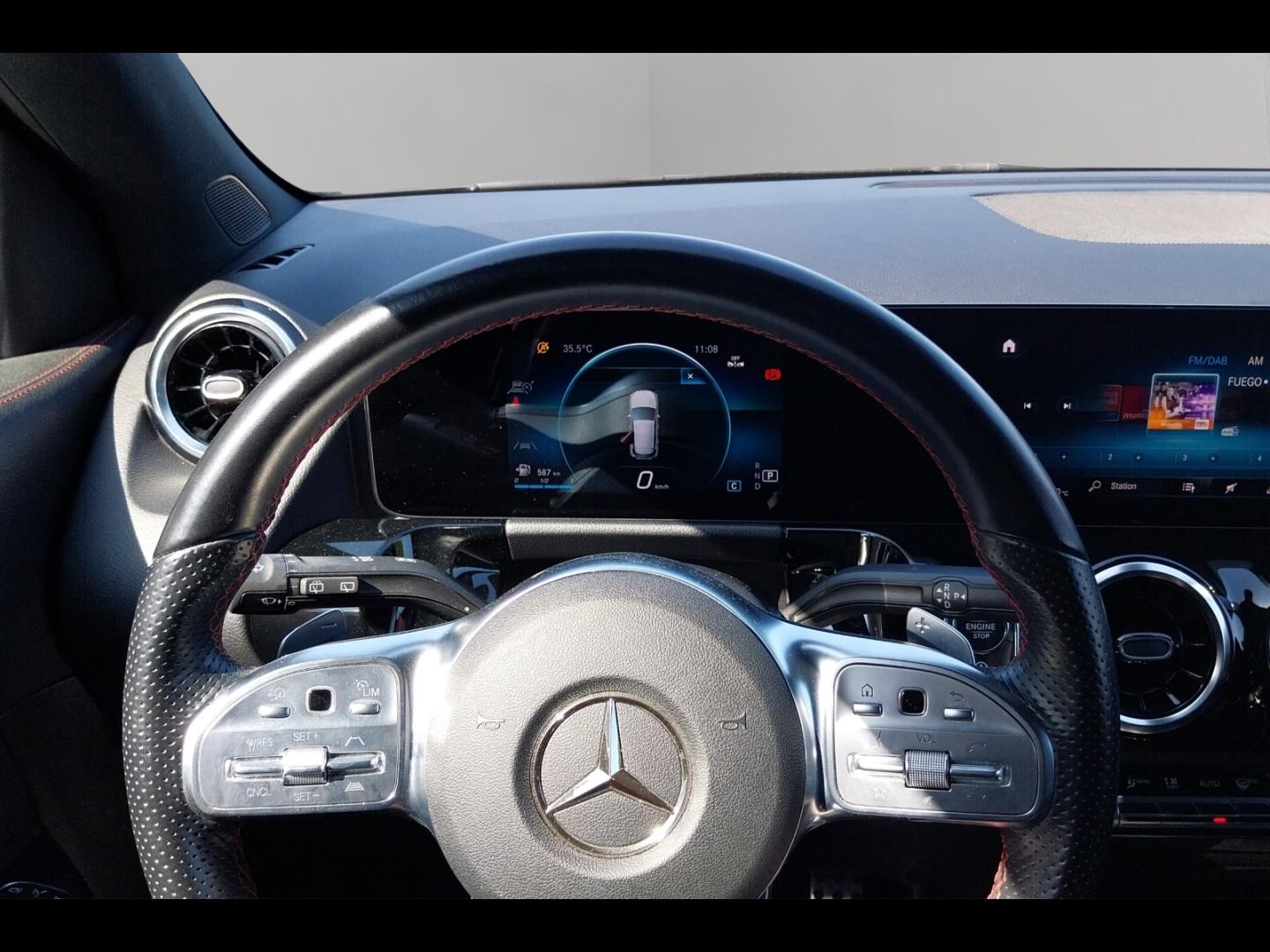 Image MERCEDES-BENZ GLA 200 d 150ch AMG Line 8G-DCT