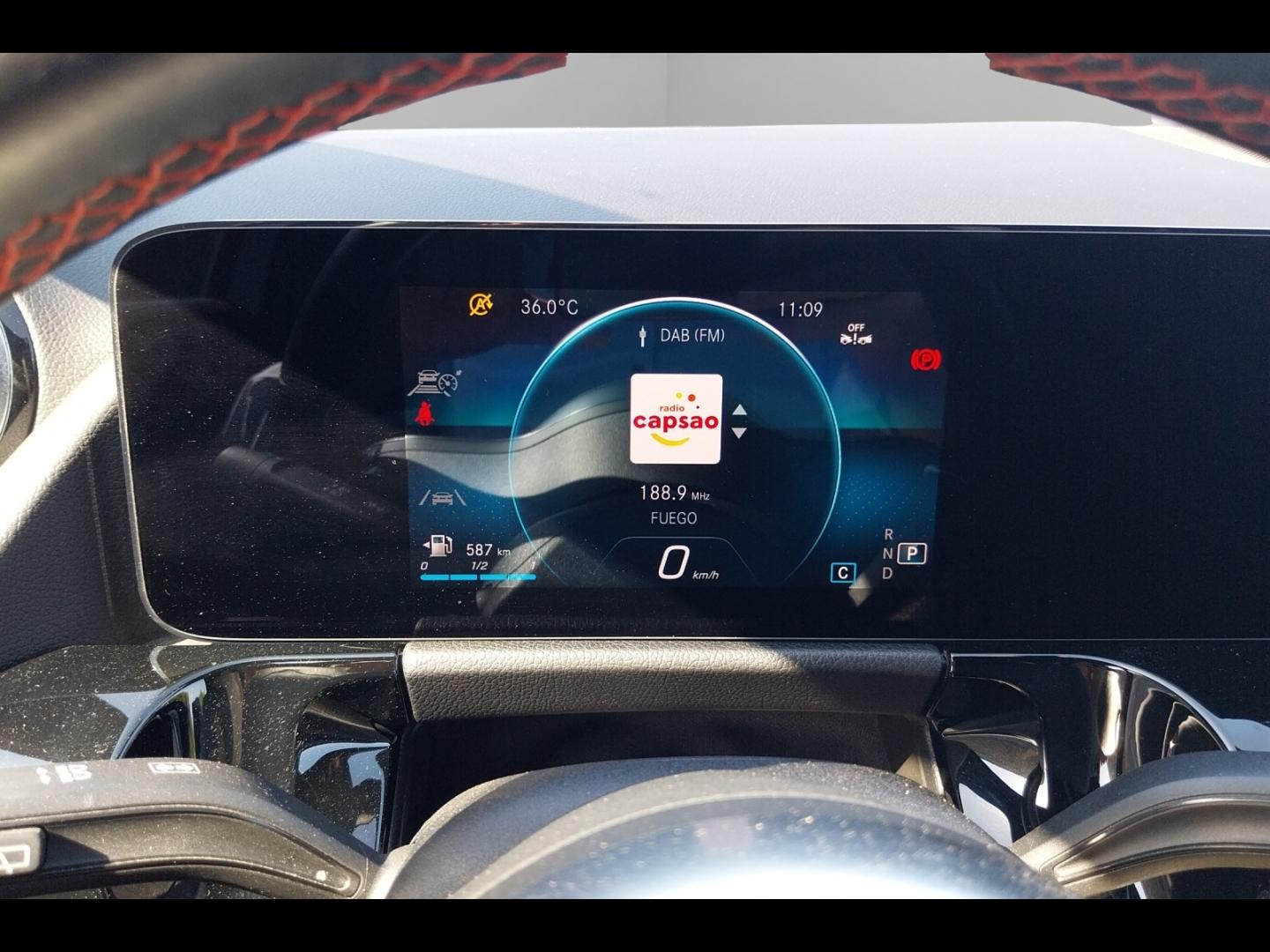 Image MERCEDES-BENZ GLA 200 d 150ch AMG Line 8G-DCT
