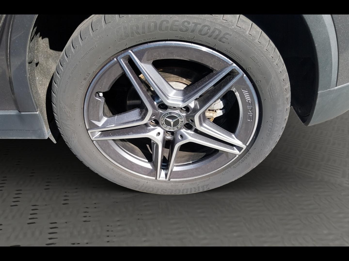 Image MERCEDES-BENZ GLA 200 d 150ch AMG Line 8G-DCT