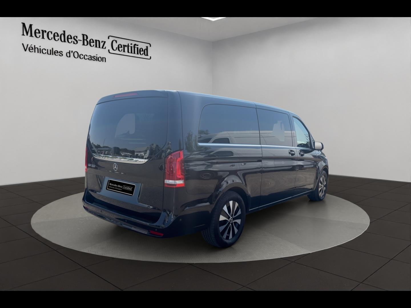 Image MERCEDES-BENZ EQV 300 204ch Extra-Long Avantgarde portes latérales électriques