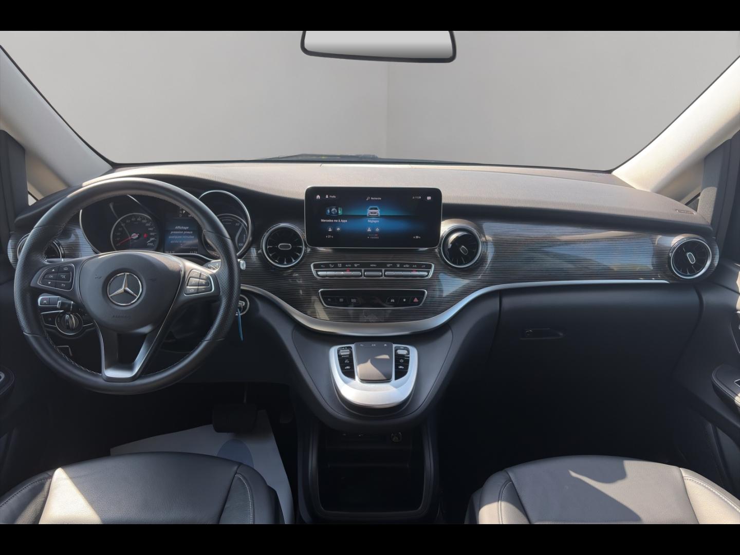 Image MERCEDES-BENZ EQV 300 204ch Extra-Long Avantgarde portes latérales électriques