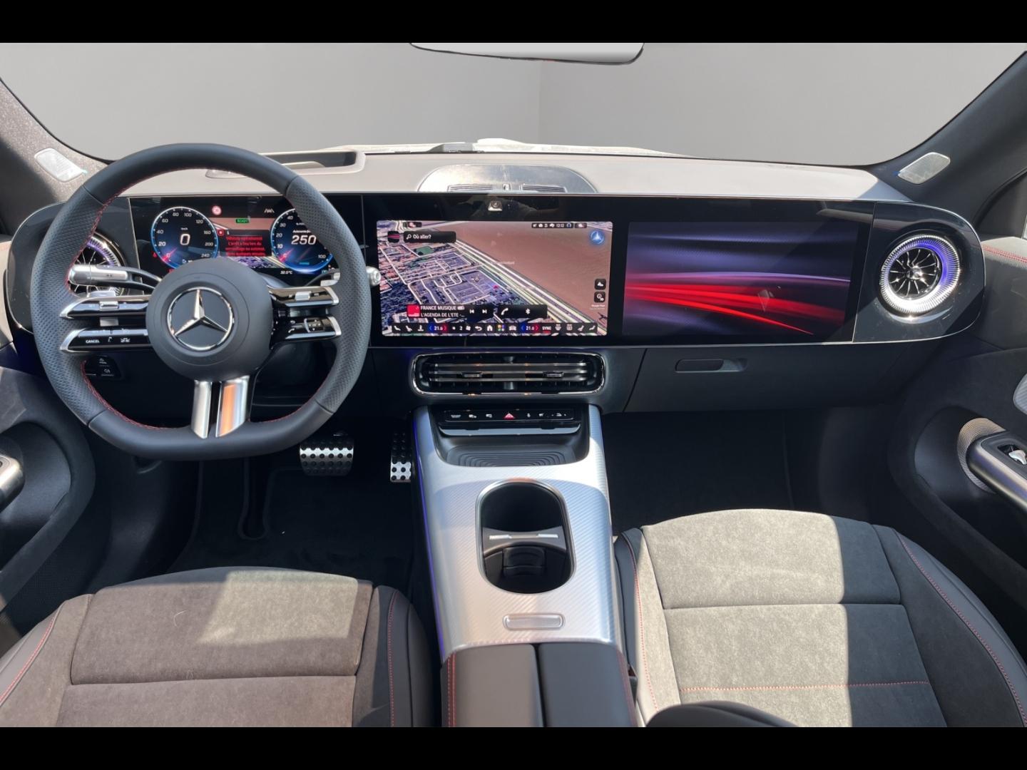 Image MERCEDES-BENZ CLA 250+ EQ 272ch AMG Line