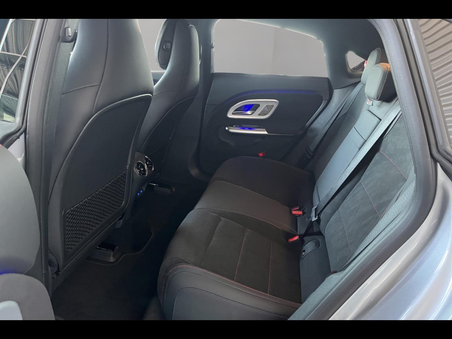 Image MERCEDES-BENZ CLA 250+ EQ 272ch AMG Line