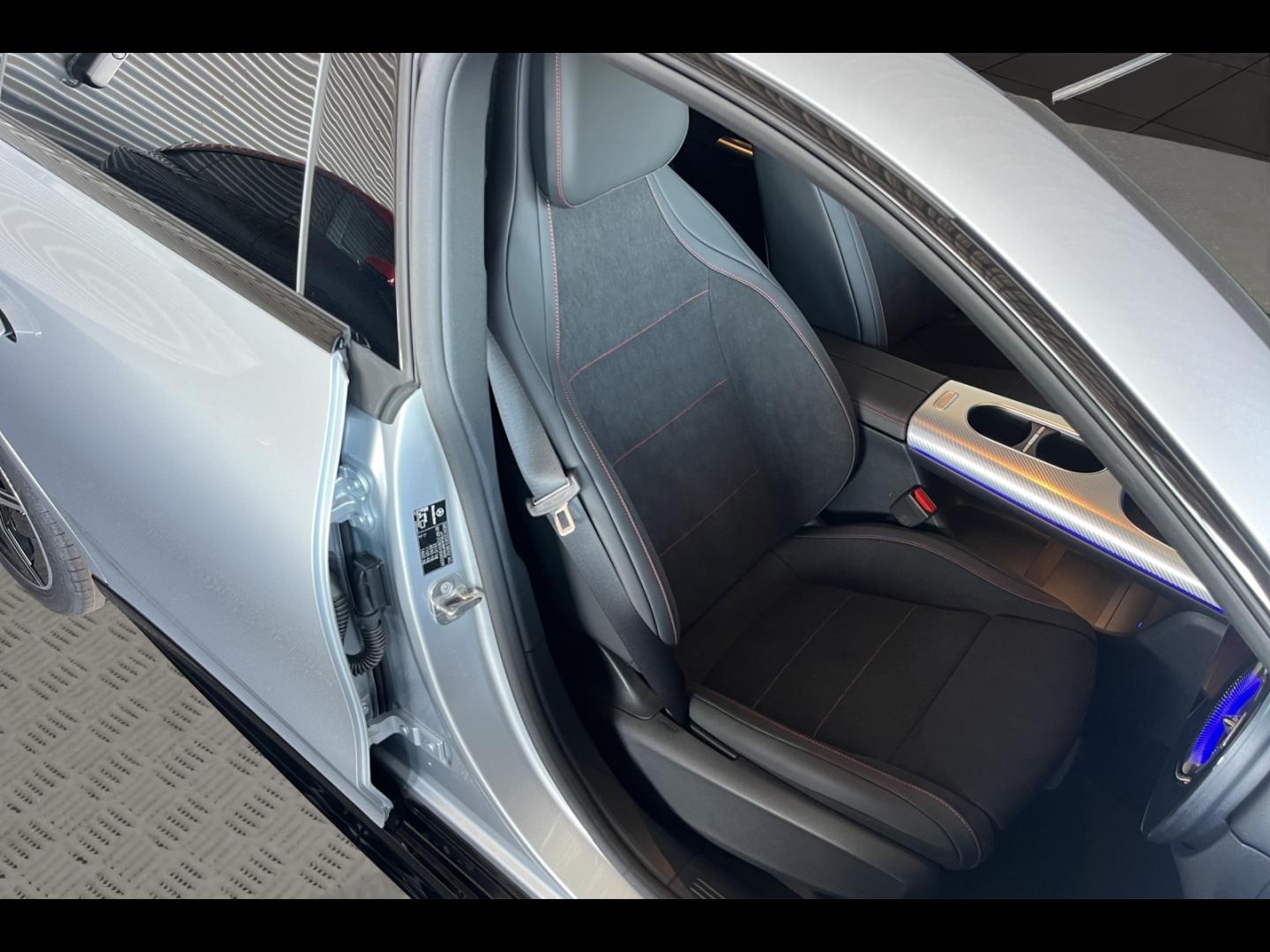 Image MERCEDES-BENZ CLA 250+ EQ 272ch AMG Line