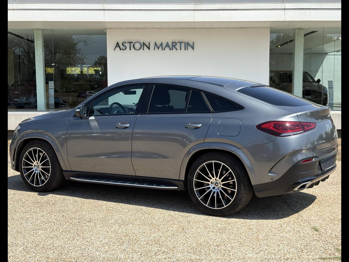Image MERCEDES-BENZ GLE Coupé 350 de 194+136ch AMG Line 4Matic 9G-Tronic