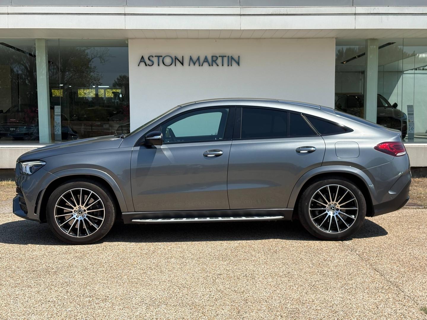 Image MERCEDES-BENZ GLE Coupé 350 de 194+136ch AMG Line 4Matic 9G-Tronic