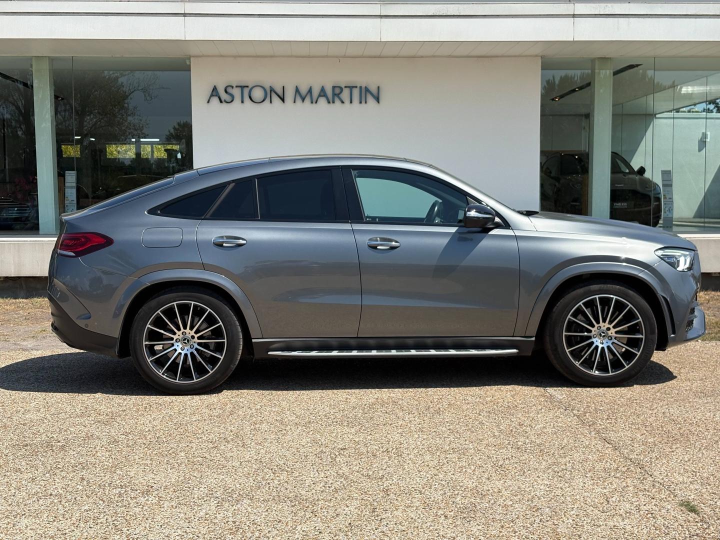 Image MERCEDES-BENZ GLE Coupé 350 de 194+136ch AMG Line 4Matic 9G-Tronic