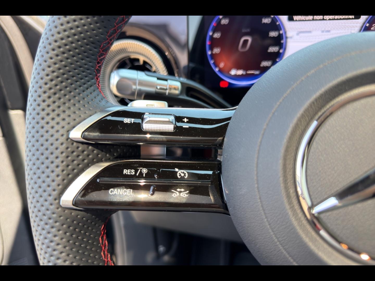 Image MERCEDES-BENZ GLB 200 163+30ch AMG Line 8G-eDCT