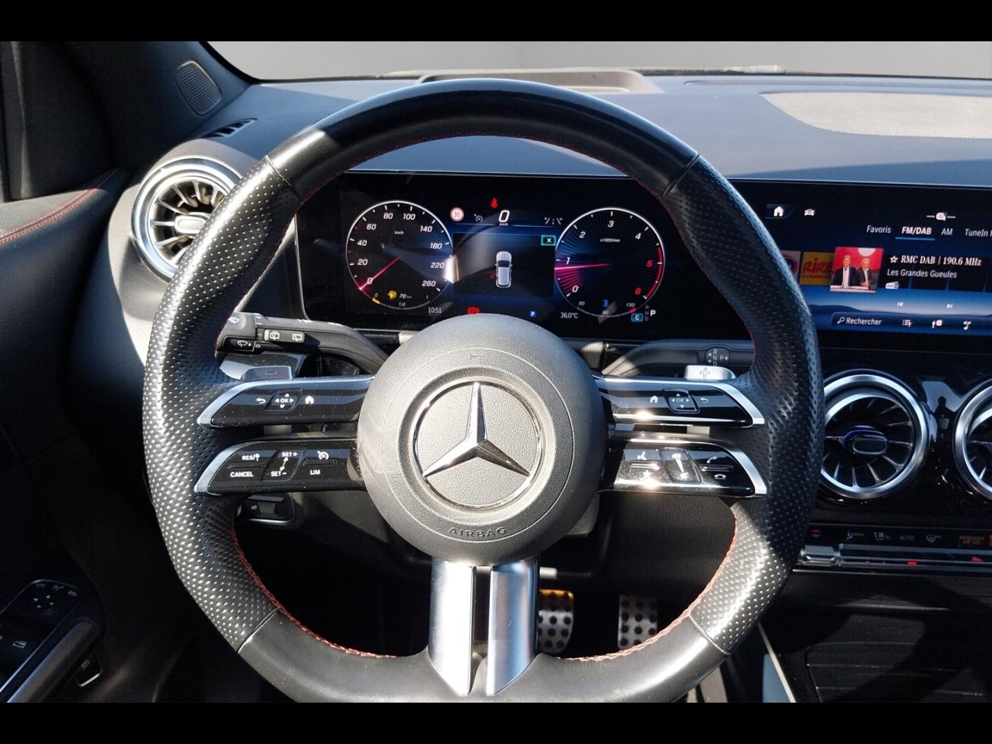 Image MERCEDES-BENZ GLA 200 d 150ch AMG Line 8G-DCT