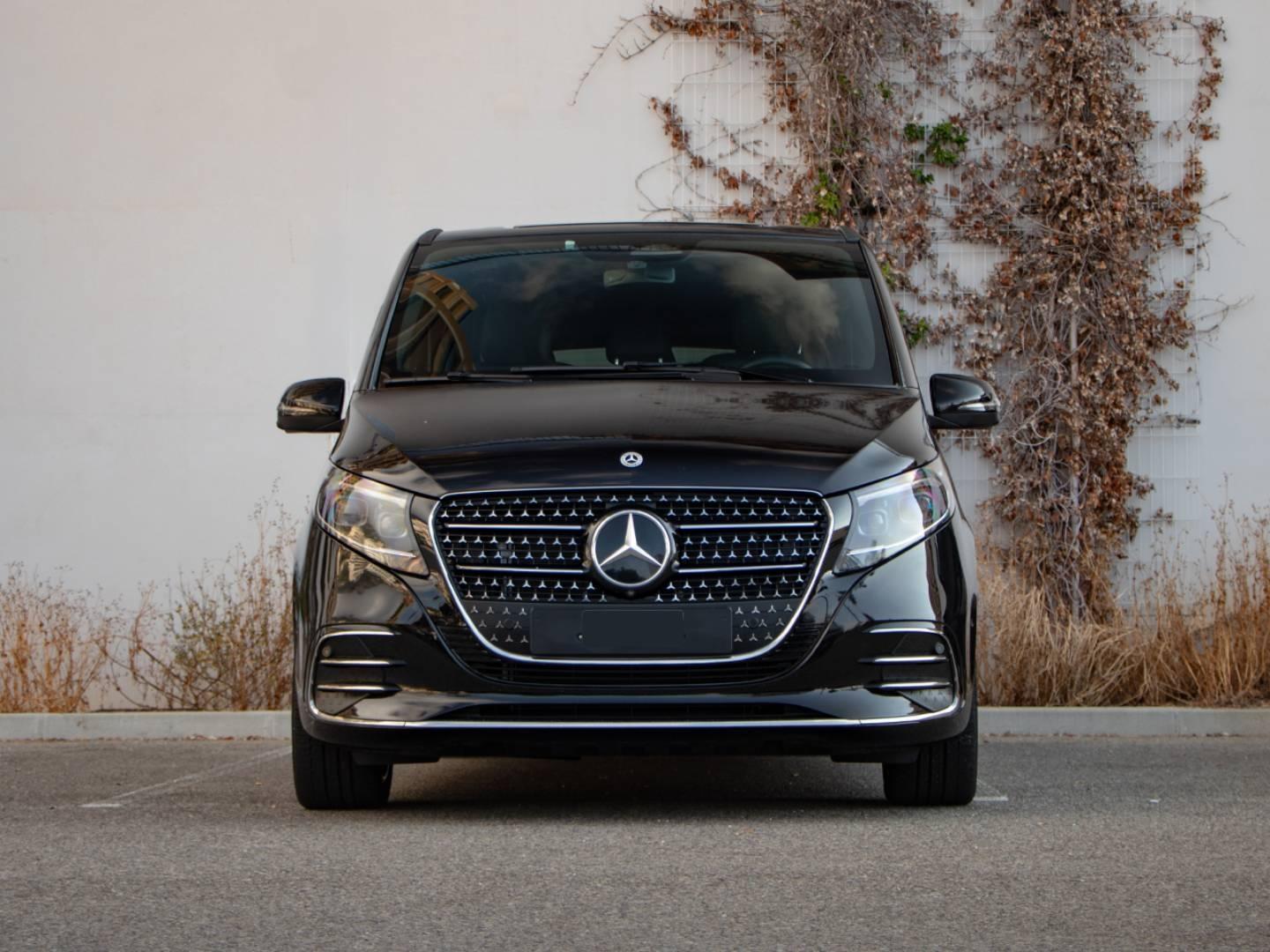 Photo MERCEDES-BENZ Classe V 250 d Extra-Long Avantgarde 9G-Tronic