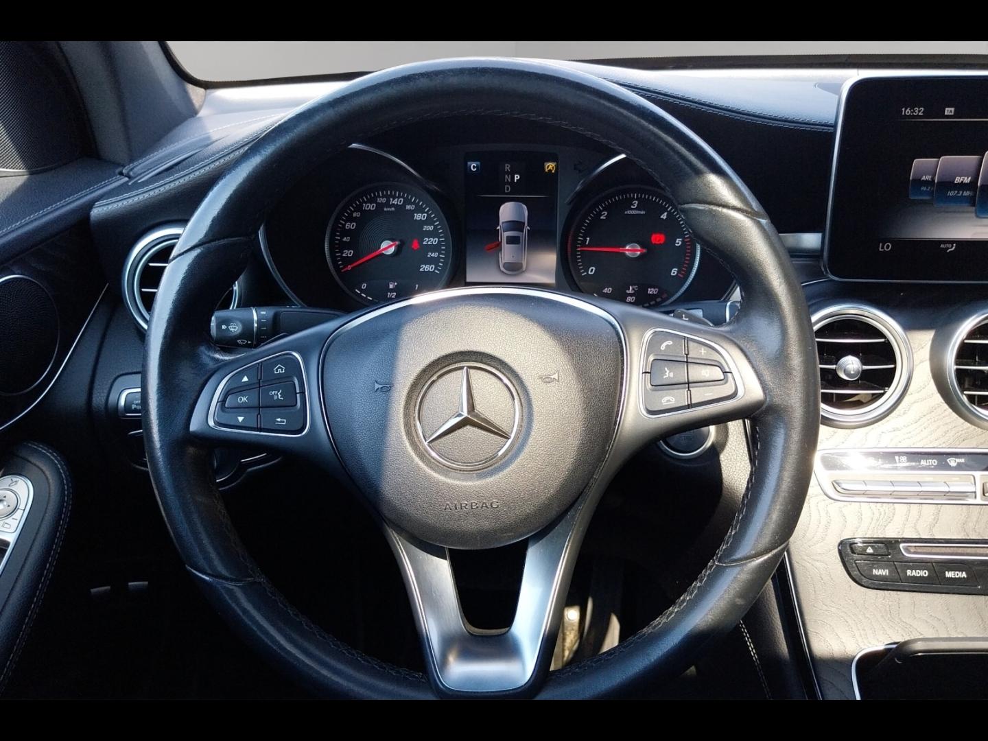 Image MERCEDES-BENZ GLC Coupé 250 d 204ch Fascination 4Matic 9G-Tronic