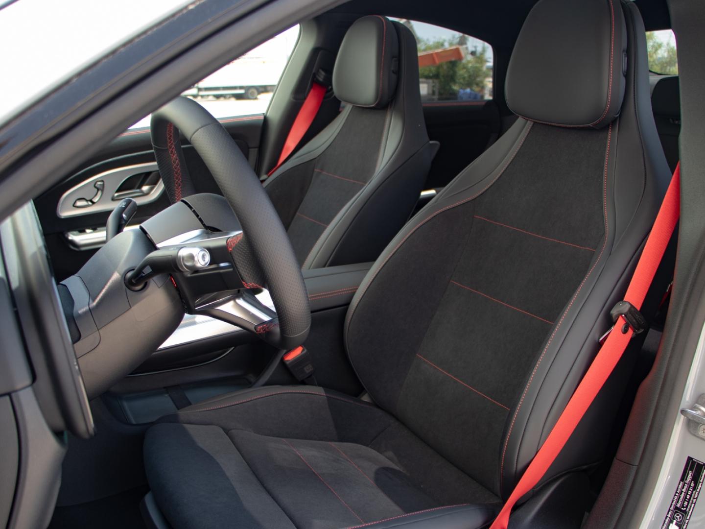 Image MERCEDES-BENZ CLA 200 163+30ch AMG Line 8G-eDCT