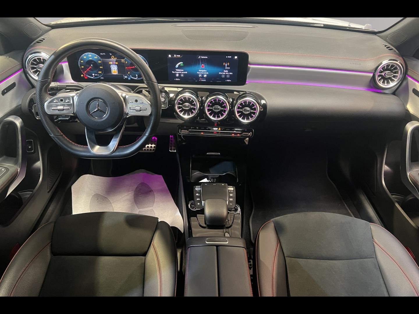 Image MERCEDES-BENZ CLA 200 163ch AMG Line 7G-DCT 9cv